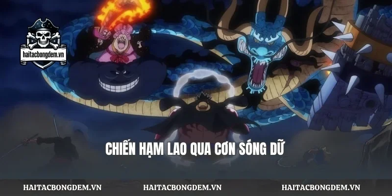 Chiến hạm lao qua cơn sóng dữ