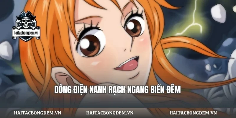 Dòng điện xanh rạch ngang biển đêm